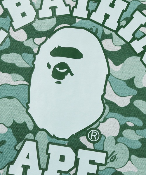A BATHING APE(アベイシングエイプ)の「BAPE CARD CAMO COLLEGE LONG SLEEVE TEE BAPEC(Tシャツ/カットソー・メンズ・ゴールド/グリーン・XX-LARGE/LARGE/X-LARGE/MEDIUM/SMALL)」の5枚目の写真