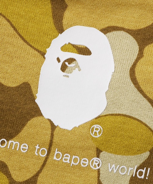 A BATHING APE(アベイシングエイプ)の「BAPE CARD CAMO COLLEGE LONG SLEEVE TEE BAPEC(Tシャツ/カットソー・メンズ・ゴールド/グリーン・XX-LARGE/LARGE/X-LARGE/MEDIUM/SMALL)」の8枚目の写真