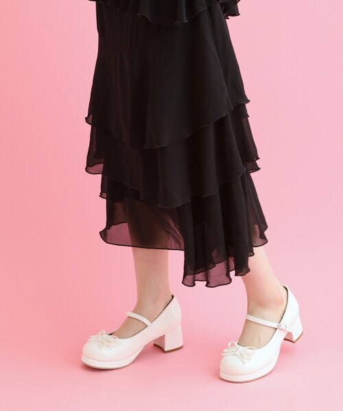cs T&P(シーエスティーアンドピー)の「小リボンダブルパンプス(パンプス・レディース・ダークブラウン系1/アイボリー系1/ブラック系1/レッド系3・L/LL/S/M)」の20枚目の写真