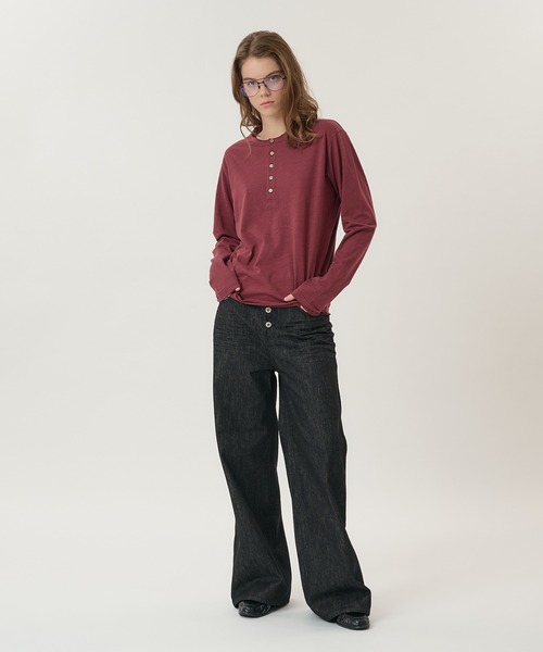 Perushu(ペルーシュ)の「CUTOFF HENLEY SLUB LONG SLEEVE TSHIRT/カットオフヘンリースラブロンT(Tシャツ/カットソー・メンズ・ボルドー/ブラック/グレー/オフホワイト・MEDIUM/LARGE)」の6枚目の写真