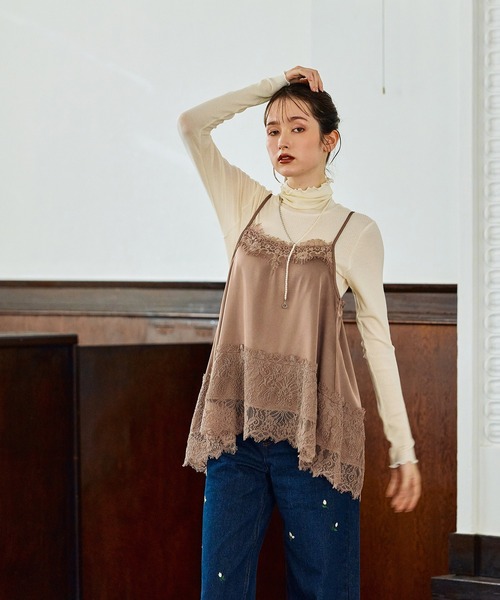 Audie a Muses(オーディアミューズ)の「ライトオールマイティカットソー(Tシャツ/カットソー・レディース・オフホワイト/ブラック/グレー・38/42)」の6枚目の写真