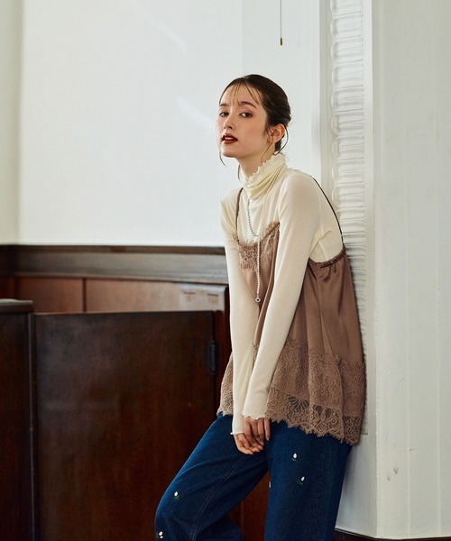 Audie a Muses(オーディアミューズ)の「ライトオールマイティカットソー(Tシャツ/カットソー・レディース・オフホワイト/ブラック/グレー・38/42)」の10枚目の写真
