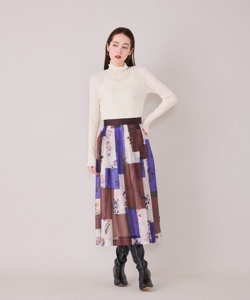 Audie a Muses(オーディアミューズ)の「ライトオールマイティカットソー(Tシャツ/カットソー・レディース・オフホワイト/ブラック/グレー・38/42)」の15枚目の写真