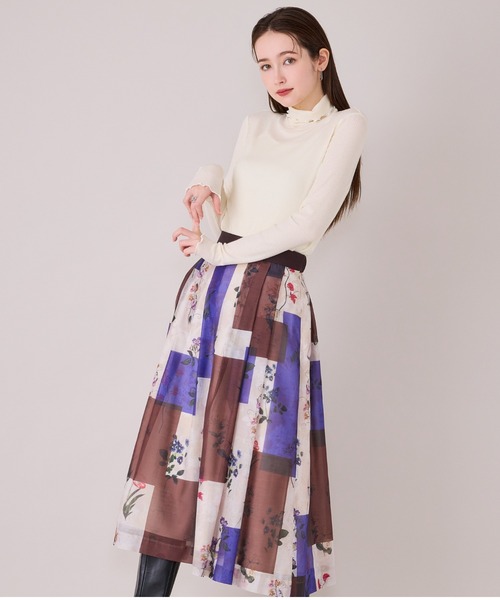 Audie a Muses(オーディアミューズ)の「ライトオールマイティカットソー(Tシャツ/カットソー・レディース・オフホワイト/ブラック/グレー・38/42)」の16枚目の写真