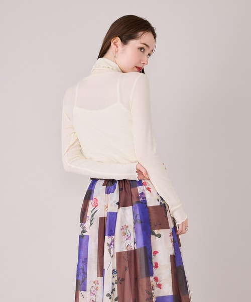 Audie a Muses(オーディアミューズ)の「ライトオールマイティカットソー(Tシャツ/カットソー・レディース・オフホワイト/ブラック/グレー・38/42)」の18枚目の写真