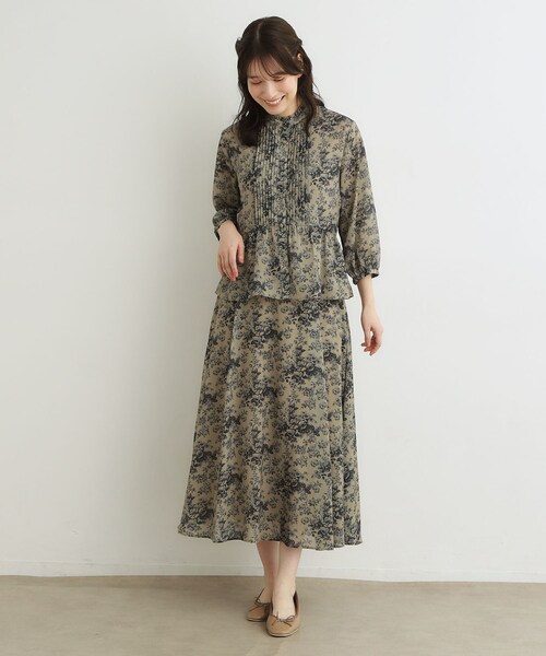 LAURA ASHLEY(ローラアシュレイ)の「【7分袖/羽織におすすめ!洗える/セットアップ可】トワル ディライト柄ブラウス(シャツ/ブラウス・レディース・ネイビー系/カーキ系・40/38)」の14枚目の写真