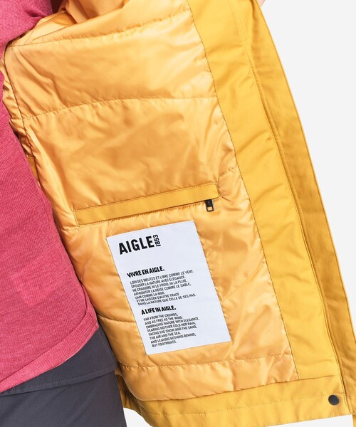 AIGLE(エーグル)の「透湿防水 中綿 トラペーズジャケット WARM(ダウンジャケット/コート・レディース・マスタード・S/M)」の12枚目の写真