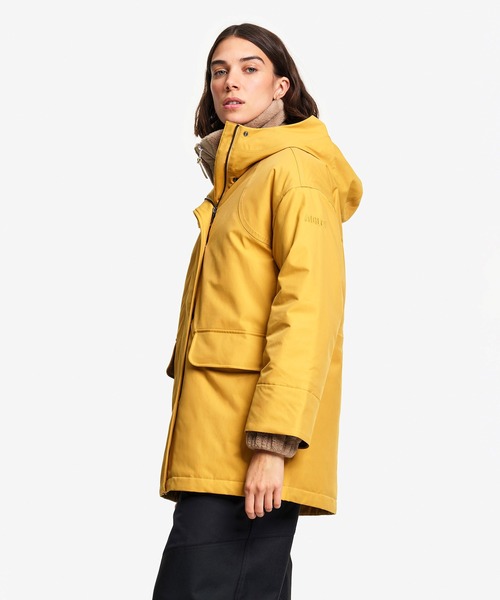 AIGLE(エーグル)の「透湿防水 中綿 トラペーズジャケット WARM(ダウンジャケット/コート・レディース・マスタード・S/M)」の4枚目の写真