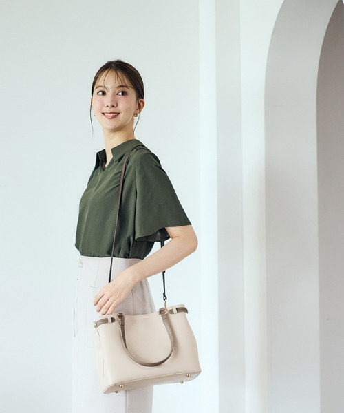 12Twelve Agenda(トゥエルブ アジェンダ)の「配色ベルトミディバッグ(ショルダーバッグ・レディース・ブラウン/チャコールグレー/ベージュ・FREE)」の13枚目の写真