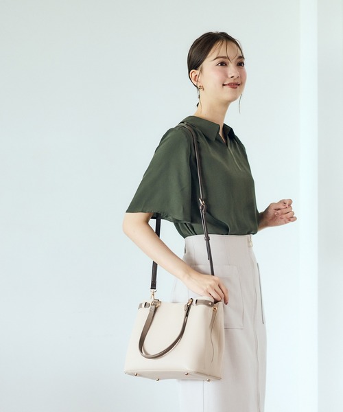 12Twelve Agenda(トゥエルブ アジェンダ)の「配色ベルトミディバッグ(ショルダーバッグ・レディース・ブラウン/チャコールグレー/ベージュ・FREE)」の16枚目の写真