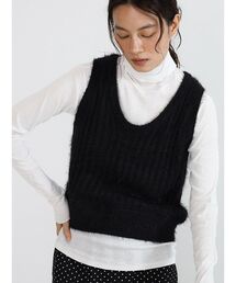 Shaggy knit vest
