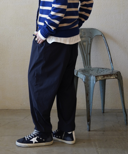 JOURNAL STANDARD LUXE(ジャーナルスタンダード ラックス)の「ドライナイロン クロスオーバーパンツ(その他パンツ・レディース・ブラック・SMALL/MEDIUM)」の2枚目の写真