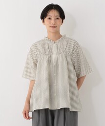 フリルカラーブラウス チェック