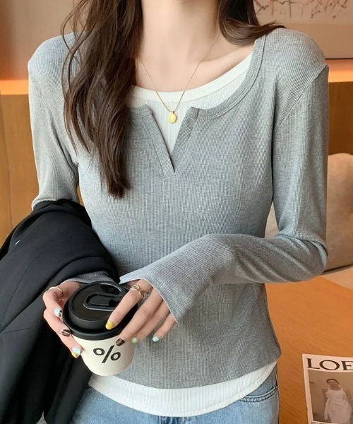 SHEPP(シープ)の「【26年秋冬新作】レイヤード風 キーネック リブカットソー(Tシャツ/カットソー・レディース・ブラック/ライトグレー/ネイビー/グレー・M)」の2枚目の写真