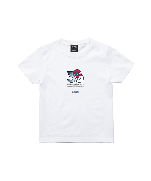 ZOZOSPOT(ゾゾスポット)の「Pokemon 30th Anniversary 1025 T-shirt 「マニューラ」(Tシャツ/カットソー・レディース・ホワイト・SMALL/MEDIUM/LARGE/X-LARGE/XX-LARGE/XXX-LARGE/100cm/110cm/120cm/130cm/140cm/150cm/160cm)」の2枚目の写真