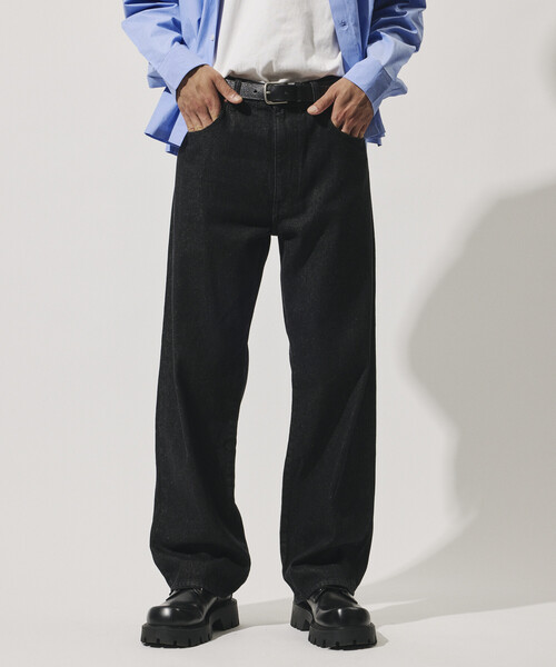 FREAK'S STORE(フリークスストア)の「限定展開 LOOSE FIT DENIM / ルーズフィット デニムパンツ(デニムパンツ・メンズ・ネイビー/ブラック/ブルー・LARGE/SMALL/MEDIUM)」の1枚目の写真