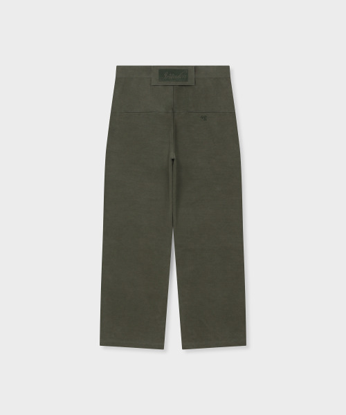 GRUNDEN（グルンデン）の「[GRUNDEN X セジン] ウォッシュドワイドチノパンツ (オリーブ)_GCCUWPT01OL（その他パンツ・レディース・その他・1/2/3）」の3枚目の写真