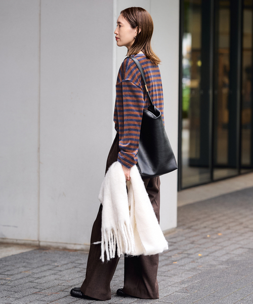 SLOBE IENA(スローブイエナ)の「ドロストベロアボーダーカットソー(Tシャツ/カットソー・レディース・パープル/ネイビー/チャコールグレー・FREE)」の10枚目の写真