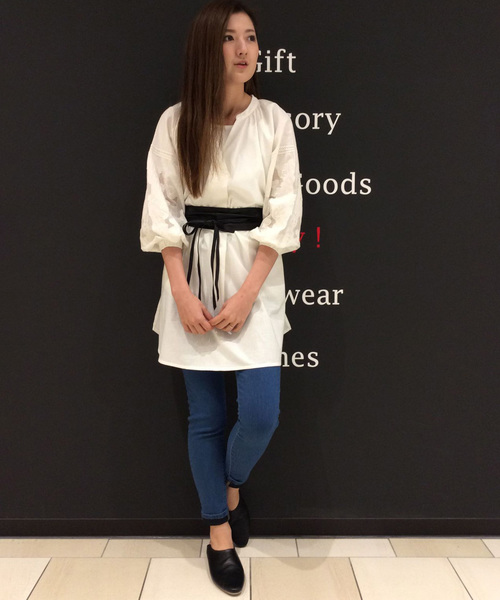 LBC（エルビーシー）の「袖刺繍ワンピース（ワンピース・レディース・オフホワイト/オレンジ/ブラック・L/M/LARGE/MEDIUM）」の16枚目の写真