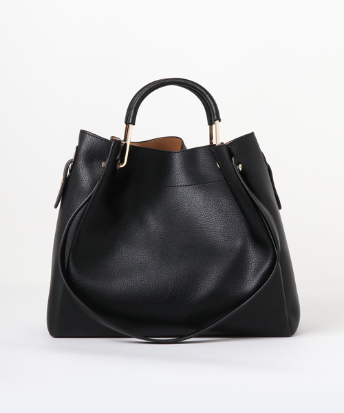 NATURAL BEAUTY BASIC（ナチュラルビューティーベーシック）の「メタルハンドルタックショルダーバッグ（ショルダーバッグ・レディース・ベージュ/オレンジ系その他/ブラック・ﾌﾘ-）」の2枚目の写真