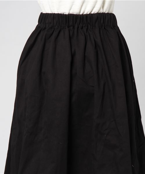 MERLOT（メルロー）の「ロングフレアスカート1146（スカート・レディース・ネイビー/レッド/ベージュ/ブラック/カーキ・FREE）」の8枚目の写真