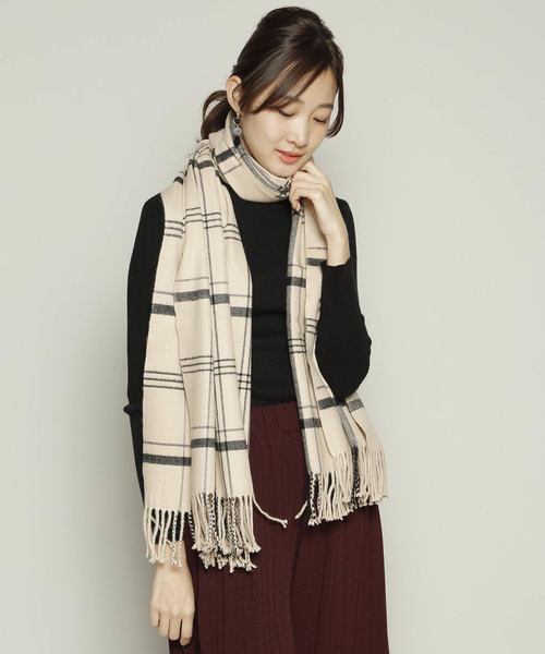PLAIN CLOTHING（プレーンクロージング）の「オーバーチェック大判ストール【PLAIN CLOTHING】（ストール/ショール・レディース・ピンク/グレー/ベージュ/ネイビー/ブルー・FREE）」の18枚目の写真