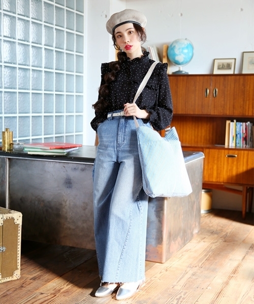 LOWRYS FARM（ローリーズファーム）の「ＣＯＮＥ＊バギー　778796 （デニムパンツ・レディース・ブルー/ワンウォッシュ・LARGE/MEDIUM）」の3枚目の写真