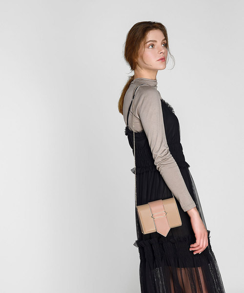 CHARLES & KEITH（チャールズ & キース）の「オーバーサイズドヘキサゴンディテールクラッチ / OVERSIZED HEXAGON DETAIL CLUTCH（クラッチバッグ・レディース・レッド/マルチ・S）」の12枚目の写真