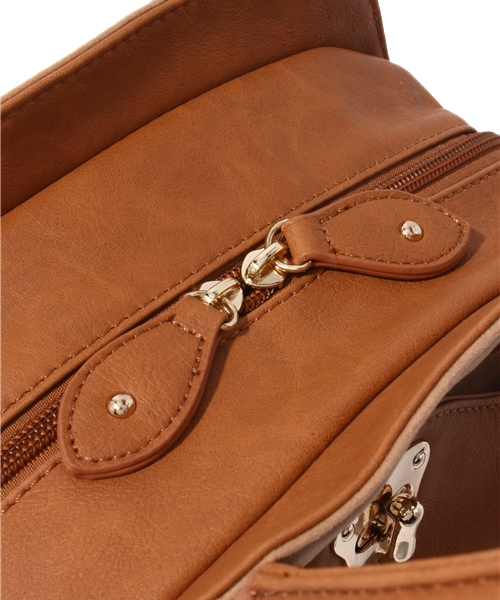 Soareak（ソアリーク）の「【CASSELINI】コンビポケットボストン（ボストンバッグ・レディース・アイボリー/ブルー/キャメル・FREE）」の10枚目の写真