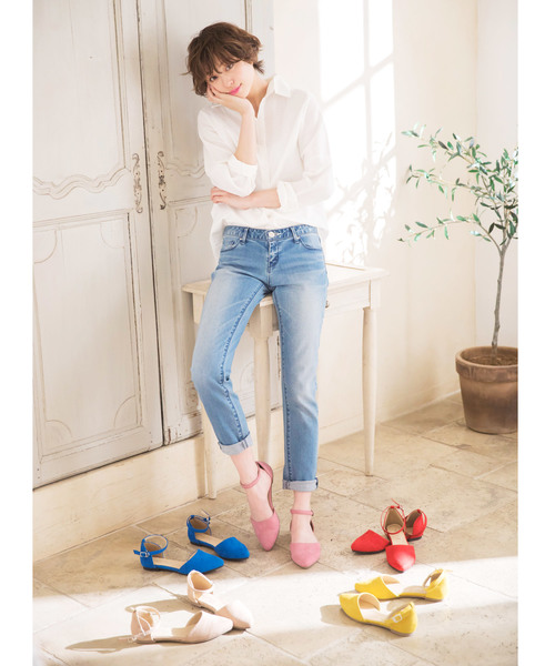 KOBE LETTUCE（コウベレタス）の「アンクルストラップサイドカットフラットパンプス（パンプス・レディース・その他1/ブラック/ベージュ/イエロー/ピンク/ブルー/グレー/レッド/グリーン・LL/S/M/L）」の16枚目の写真