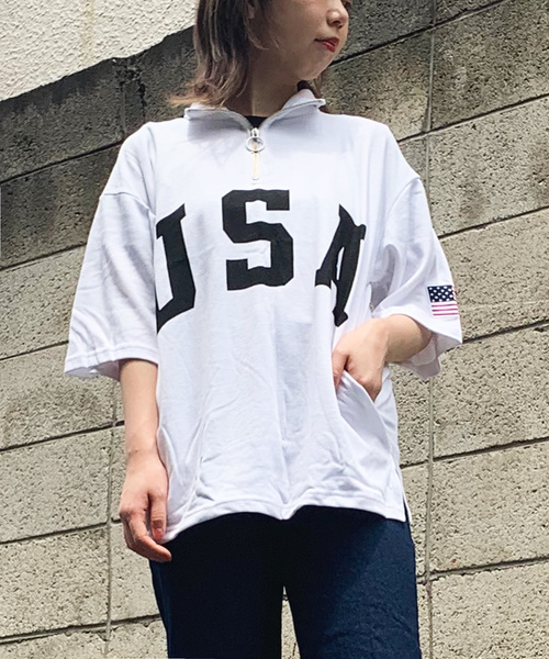 STYLEBLOCK(スタイルブロック)の「星条旗USAロゴプリントビッグシルエットハーフジップアップ半袖Tシャツ(Tシャツ/カットソー・メンズ・レッド/ブラック/ネイビー/オフホワイト・L/M)」の2枚目の写真
