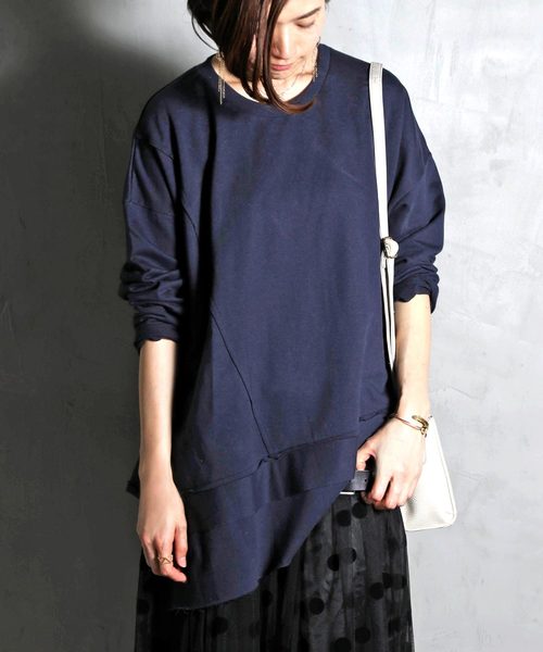 antiqua（アンティカ）の「裏毛変形トップス（スウェット・レディース・ネイビー/グレー・M/L）」の5枚目の写真