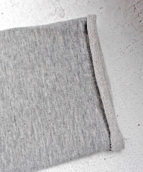 antiqua（アンティカ）の「裏毛変形トップス（スウェット・レディース・ネイビー/グレー・M/L）」の13枚目の写真