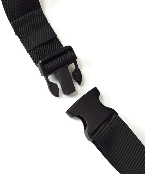 w closet(ダブルクローゼット)の「DICKIES×wcloset ウエストポーチ(ボディバッグ/ウエストポーチ・レディース・ブラック/レッド/イエロー・FREE)」の12枚目の写真