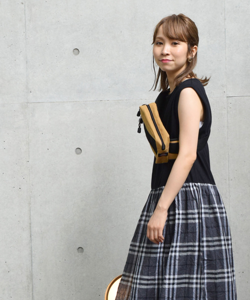 w closet(ダブルクローゼット)の「DICKIES×wcloset ウエストポーチ(ボディバッグ/ウエストポーチ・レディース・ブラック/レッド/イエロー・FREE)」の21枚目の写真