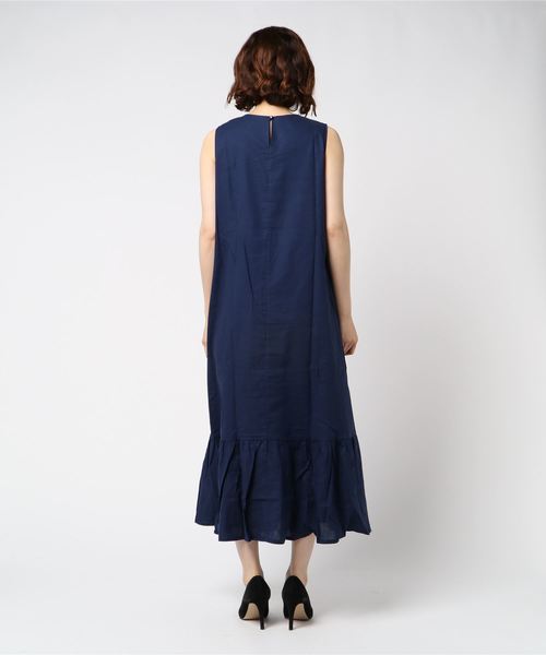 KOBE LETTUCE(コウベレタス)の「コットンリネンティアード裾フレアマキシ丈ワンピース(ワンピース・レディース・パープル/モカ/ネイビー/ブラウン/マスタード・FREE)」の7枚目の写真