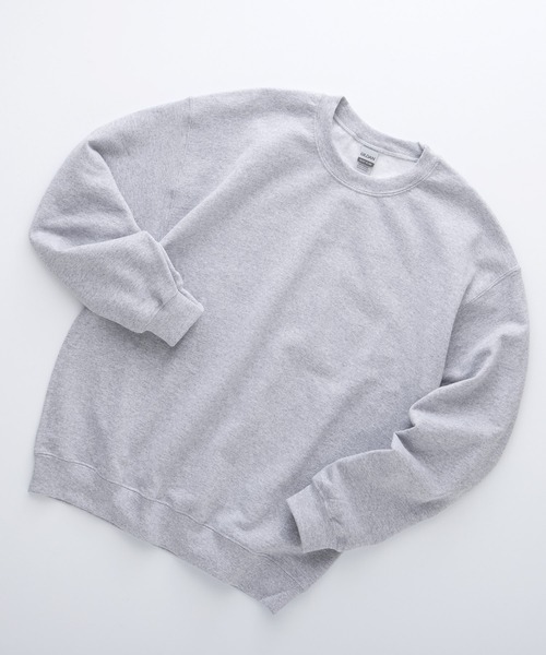 GILDAN（ギルダン）の「ギルダン USA ビッグシルエット ロングスリーブプルオーバークルースウェット(裏起毛)（スウェット・メンズ・ホワイト/ブラック/グレー/ネイビー/オレンジ/ゴールド/パープル/チャコール/マルーン/サンドベージュ/ブラウン系その他/グリーン系その他/グリーン系その他2/インディゴブルー・L/XL/M）」の4枚目の写真