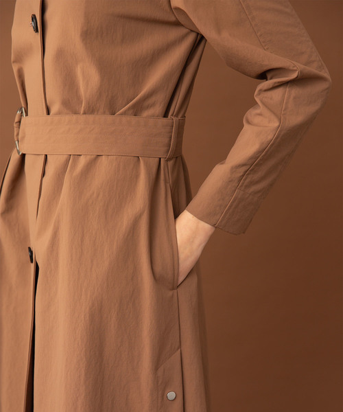 UNITED TOKYO（ユナイテッドトウキョウ）の「スタンドモデストコート