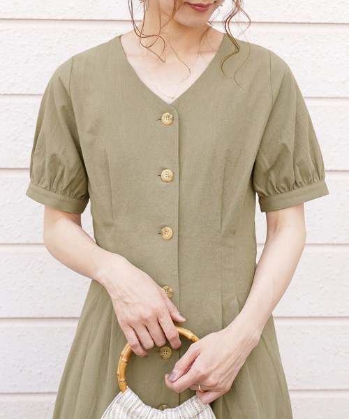 reca（レカ）の「ウエストタックリネンシャツワンピース（ワンピース・レディース・オフホワイト/ブラック系その他/ベージュ・M）」の18枚目の写真