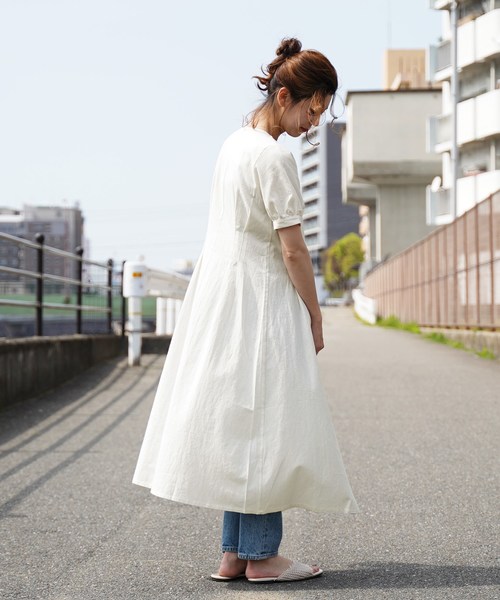 reca（レカ）の「ウエストタックリネンシャツワンピース（ワンピース・レディース・オフホワイト/ブラック系その他/ベージュ・M）」の8枚目の写真