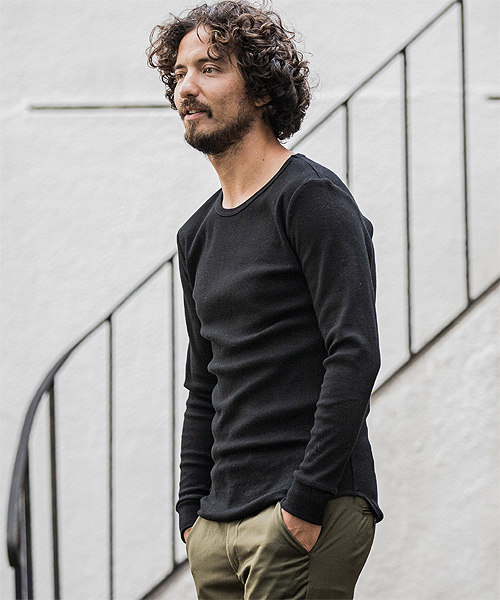 CAMBIO(カンビオ)の「mlt2644-Heavy Fraise Long Sleeve Tee カットソー(Tシャツ/カットソー・メンズ・ホワイト/ブラック/チャコール/グレー・S/M/L)」の4枚目の写真