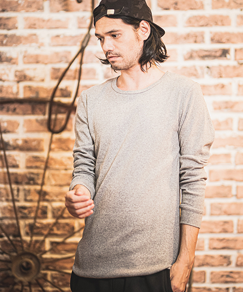 CAMBIO(カンビオ)の「mlt2644-Heavy Fraise Long Sleeve Tee カットソー(Tシャツ/カットソー・メンズ・ホワイト/ブラック/チャコール/グレー・S/M/L)」の5枚目の写真