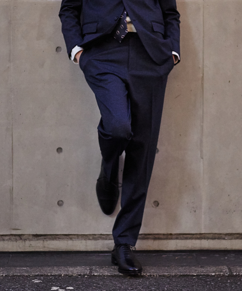 ABAHOUSE(アバハウス)の「【セットアップ対応】ジャージ プリント パンツ(その他パンツ・メンズ・ブラック/ネイビー・44/46/48/50)」の1枚目の写真