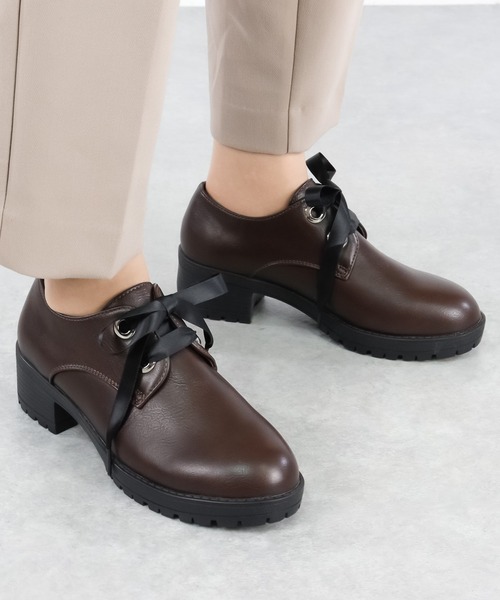 フローレス　エア 国内3月10日発売開始】ナイキ ウィメンズ エアフォース1 ジェスター XX