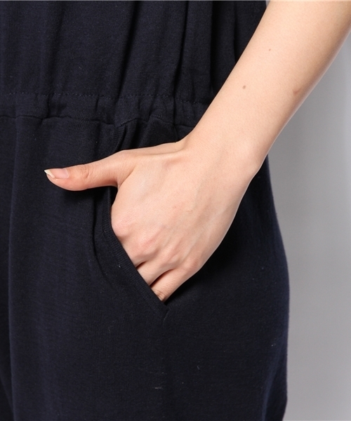 AMERICAN RAG CIE（アメリカンラグシー）の「ハイゲージコットンニットベア型オールインワン（サロペット/オーバーオール・レディース・カーキ/ネイビー・FREE）」の8枚目の写真