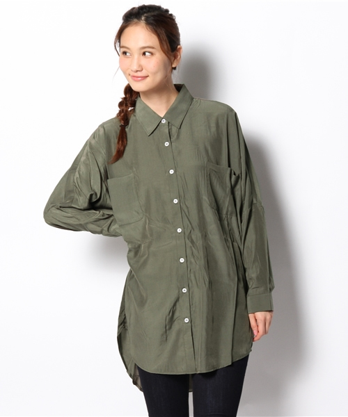 WHO'S WHO gallery（フーズフーギャラリー）の「【期間限定セール】【THE BIG SERIES 】Satin shirts（シャツ/ブラウス・レディース・チャコールグレー/カーキ/ネイビー/オフホワイト・FREE）」の13枚目の写真