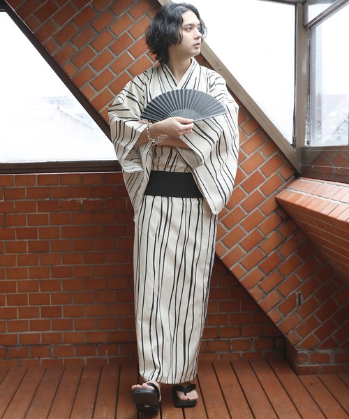 ８(eight)（エイト）の「和柄 総柄 浴衣 3点セット（浴衣・メンズ・A/D/E/O/P/Q/R/L/M/H/I/J/K/N/B/G/F/C/Red/U/X/Y/DK.GRY/V/Cobalt/Z/T/W/Navy/S/ネイビー系/ネイビー系2/ネイビー系3/ネイビー系4/ネイビー系5/ネイビー系6/ブラック系/ブラック系2/ブラック系3/ブラック系4/ブラック系5/ブラック系6/ネイビー系7/ネイビー系9/ブラック系7/レッド系/ホワイト系/ホワイト系2/ネイビー系8/ブルー系その他・MEDIUM/LARGE/X-LARGE）」の9枚目の写真