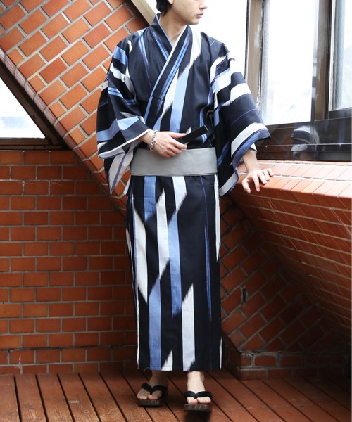 ８(eight)（エイト）の「和柄 総柄 浴衣 3点セット（浴衣・メンズ・A/D/E/O/P/Q/R/L/M/H/I/J/K/N/B/G/F/C/Red/U/X/Y/DK.GRY/V/Cobalt/Z/T/W/Navy/S/ネイビー系/ネイビー系2/ネイビー系3/ネイビー系4/ネイビー系5/ネイビー系6/ブラック系/ブラック系2/ブラック系3/ブラック系4/ブラック系5/ブラック系6/ネイビー系7/ネイビー系9/ブラック系7/レッド系/ホワイト系/ホワイト系2/ネイビー系8/ブルー系その他・MEDIUM/LARGE/X-LARGE）」の22枚目の写真