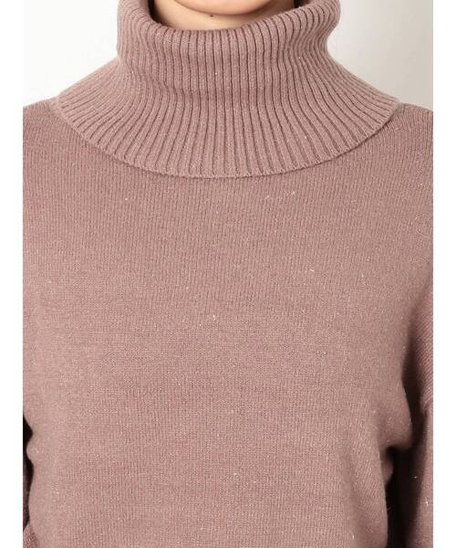 dazzlin（ダズリン）の「ラメオフタートルニットトップス（ニット/セーター・レディース・オフホワイト/グリーン/ブラウン/ベージュ・FREE）」の15枚目の写真