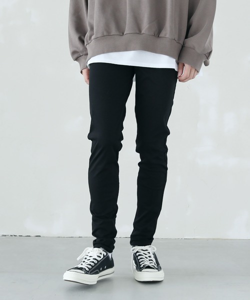 LILL（リル）の「WONDER SHAPE スーパーストレッチスキニーデニム（デニムパンツ・メンズ・ブラック・S/L/M）」の2枚目の写真